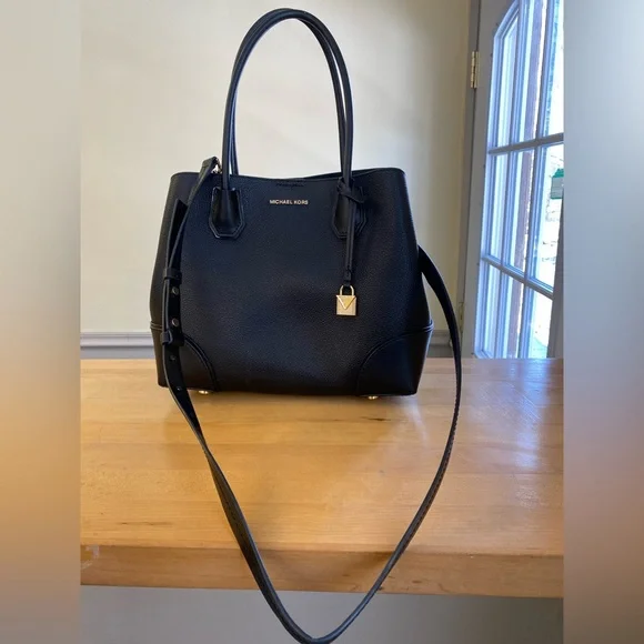 Michael Kors Mercer Gallery Medium Leather Satchel
